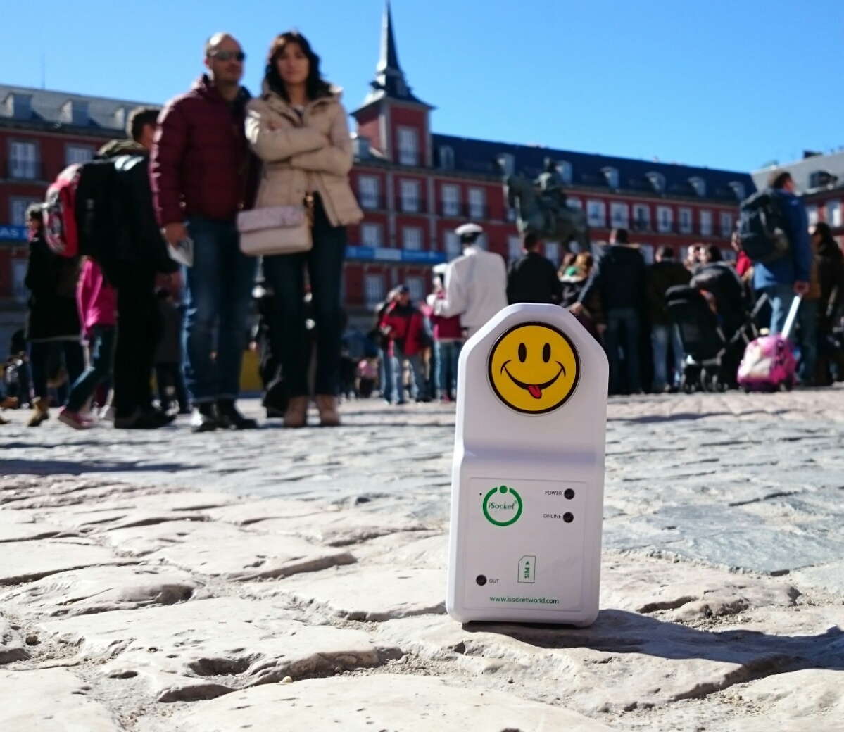 People stop looking at iSocket